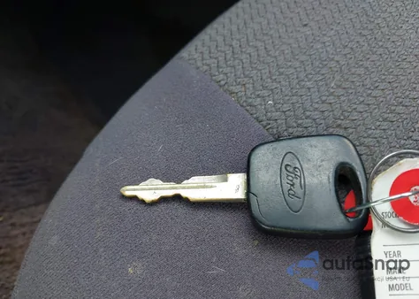 2001 Ford Mustang from USA, damaged, VIN 1FAFP40491F181863